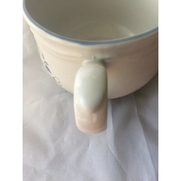 Covington Edition Avondale Japan Stoneware Bowl Handle Spout Blue White Flowers - Picture 8 of 8